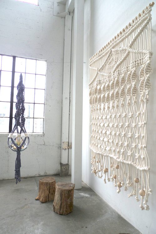 panell-in-macrame