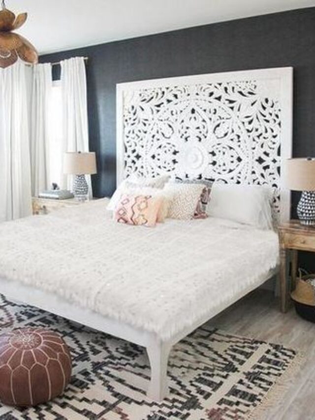 painel rendado de madeira