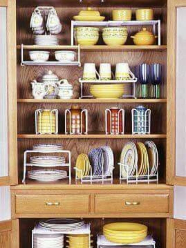 como organizar armário de cozinha