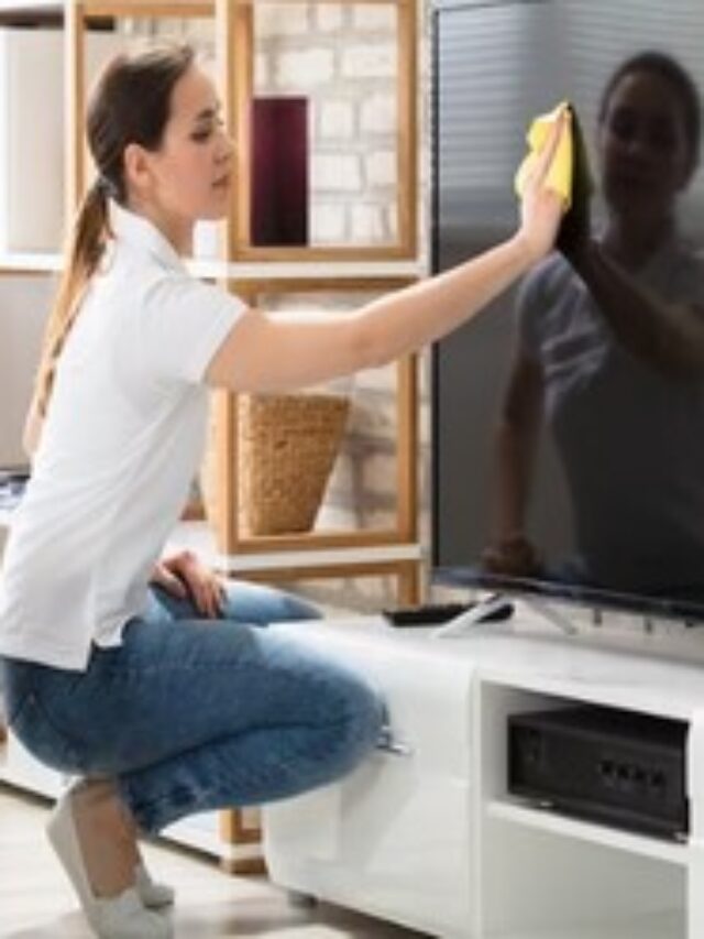 como limpar a tela de tv